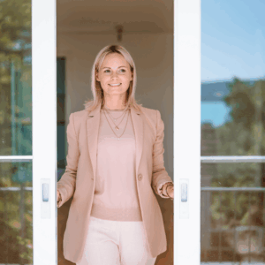 Ihre Ansprechpartnerin